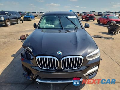 Piąte zdjęcie samochodu w środku: 2019 BMW X3 SDRIVE30I VIN:5UXTR7C58KLF32649 - miniatura