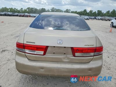 Zdjęcie 6 z 12 samochodu: 2004 HONDA ACCORD DX VIN:1HGCM56154A070612 - miniatura