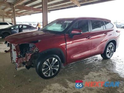 2024 TOYOTA HIGHLANDER XLE 5TDKDRAH6RS547502 - główne zdjęcie licytacji z USA - miniatura
