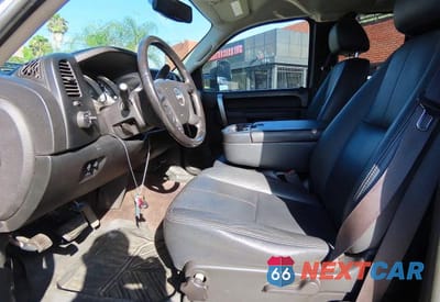 Zdjęcie 9 z 10 samochodu: 2011 GMC SIERRA K2500 SLE VIN:1GT220CG9BZ350933 - miniatura