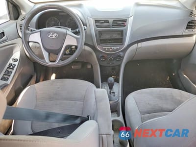 Zdjęcie 8 z 14 samochodu: 2017 HYUNDAI ACCENT SE VIN:KMHCT4AE4HU374701 - miniatura