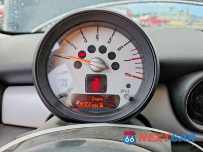 Zdjęcie 9 z 12 samochodu: 2013 MINI COOPER VIN:WMWSU3C56DT374118 - miniatura