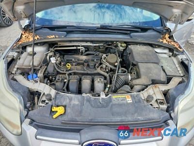 Zdjęcie 11 z 12 samochodu: 2014 FORD FOCUS SE VIN:1FADP3F26EL173346 - miniatura