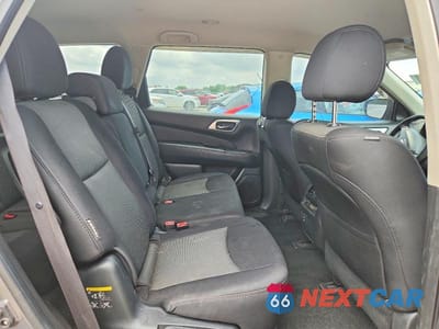 Zdjęcie 11 z 13 samochodu: 2018 NISSAN PATHFINDER S VIN:5N1DR2MN2JC656995 - miniatura