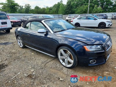Czwarte zdjęcie samochodu z boku: 2012 AUDI S5 PRESTIGE VIN:WAUVGAFH1CN008925 - miniatura