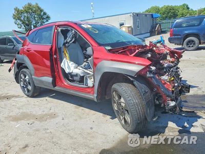 Czwarte zdjęcie samochodu z boku: 2025 HYUNDAI KONA SEL VIN:KM8HBCAB0SU307383 - miniatura