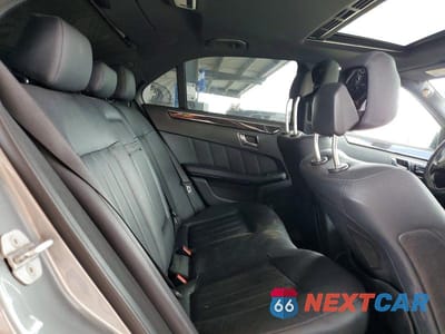 Zdjęcie 10 z 12 samochodu: 2011 MERCEDES-BENZ E 550 VIN:WDDHF7CB8BA316918 - miniatura