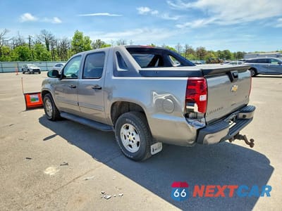 Drugie zdjęcie samochodu z przodu: 2007 CHEVROLET AVALANCHE K1500 VIN:3GNFK12367G318705 - miniatura