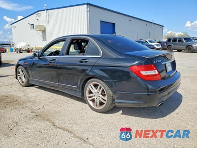 Drugie zdjęcie samochodu z przodu: 2014 MERCEDES-BENZ C 250 VIN:WDDGF4HB3EG236351 - miniatura