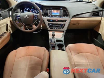 Zdjęcie 8 z 12 samochodu: 2015 HYUNDAI SONATA SPORT VIN:5NPE34AF1FH102894 - miniatura