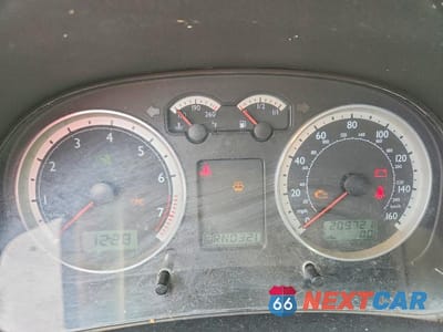 Zdjęcie 9 z 12 samochodu: 2004 VOLKSWAGEN JETTA GL VIN:3VWRA69M54M087701 - miniatura
