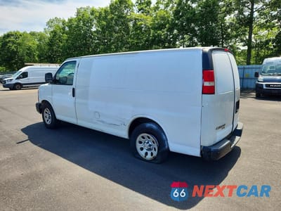 Drugie zdjęcie samochodu z przodu: 2014 CHEVROLET EXPRESS G1500 VIN:1GCSGAFX9E1136854 - miniatura