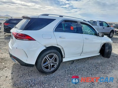 Trzecie zdjęcie samochodu z tyłu: 2020 MERCEDES-BENZ GLE 350 4MATIC VIN:4JGFB4KE1LA054759 - miniatura