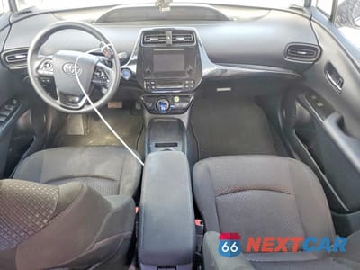 Zdjęcie 8 z 12 samochodu: 2019 TOYOTA PRIUS LE VIN:JTDKARFU5K3102156 - miniatura