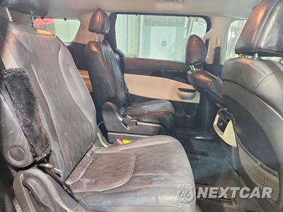 Zdjęcie 11 z 14 samochodu: 2022 KIA CARNIVAL EX VIN:KNDNC5H35N6188222 - miniatura
