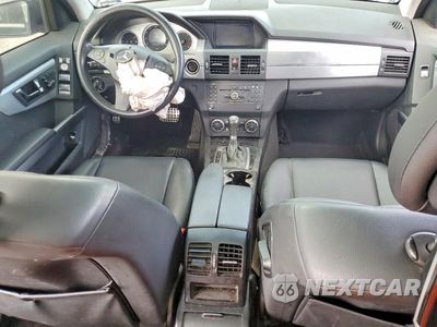 Zdjęcie 8 z 13 samochodu: 2010 MERCEDES-BENZ GLK 350 4MATIC VIN:WDCGG8HB0AF269509 - miniatura