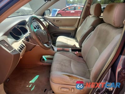 Zdjęcie 7 z 13 samochodu: 2004 TOYOTA HIGHLANDER BASE VIN:JTEGP21A240021608 - miniatura