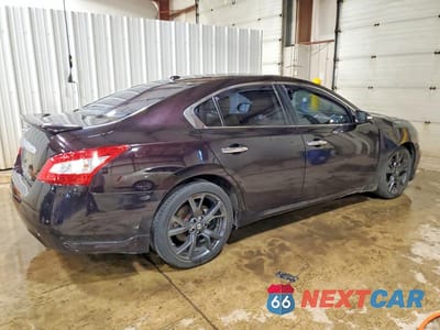 Trzecie zdjęcie samochodu z tyłu: 2011 NISSAN MAXIMA 3.5 S VIN:1N4AA5AP6BC801386 - miniatura