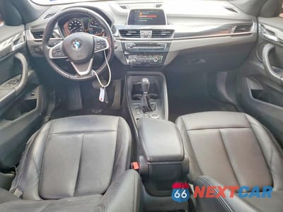 Zdjęcie 8 z 13 samochodu: 2018 BMW X1 XDRIVE28I VIN:WBXHT3C37J3H33086 - miniatura