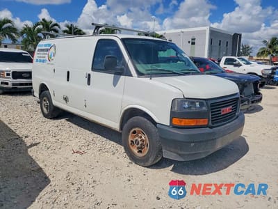 Czwarte zdjęcie samochodu z boku: 2018 GMC SAVANA G2500 VIN:1GTW7AFP7J1342878 - miniatura