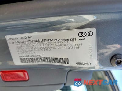 Zdjęcie 12 z 12 samochodu: 2019 AUDI A4 VIN:WAUGMAF44KA109820 - miniatura