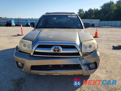 Piąte zdjęcie samochodu w środku: 2007 TOYOTA 4RUNNER VIN:JTEZU14R278088132 - miniatura