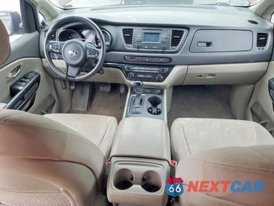 Zdjęcie 8 z 13 samochodu: 2015 KIA SEDONA LX VIN:KNDMB5C19F6074178 - miniatura