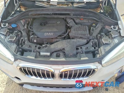 Zdjęcie 11 z 13 samochodu: 2016 BMW X1 XDRIVE28I VIN:WBXHT3C37GP881723 - miniatura
