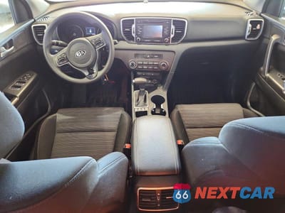 Zdjęcie 8 z 13 samochodu: 2017 KIA SPORTAGE LX VIN:KNDPMCAC4H7260305 - miniatura