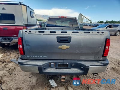 Zdjęcie 6 z 12 samochodu: 2007 CHEVROLET SILVERADO K2500 HEAVY DUTY VIN:1GCHK24K17E545657 - miniatura