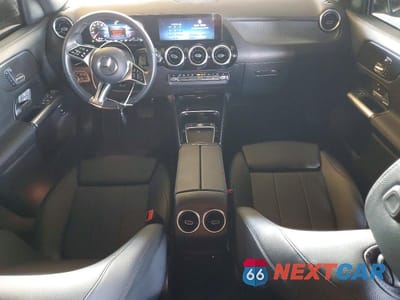 Zdjęcie 8 z 13 samochodu: 2025 MERCEDES-BENZ GLA 250 VIN:W1N4N4GB6SJ731331 - miniatura