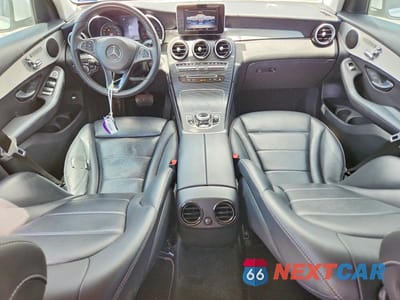Zdjęcie 8 z 14 samochodu: 2019 MERCEDES-BENZ GLC 300 VIN:WDC0G4JBXK1005541 - miniatura