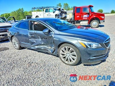 Czwarte zdjęcie samochodu z boku: 2017 BUICK LACROSSE PREMIUM VIN:1G4ZR5SS1HU187192 - miniatura