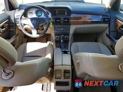 Zdjęcie 8 z 13 samochodu: 2010 MERCEDES-BENZ GLK 350 4MATIC VIN:WDCGG8HB4AF369385 - miniatura