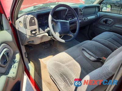 Zdjęcie 8 z 12 samochodu: 1998 GMC SIERRA K1500 VIN:1GTEK14M5WE518779 - miniatura