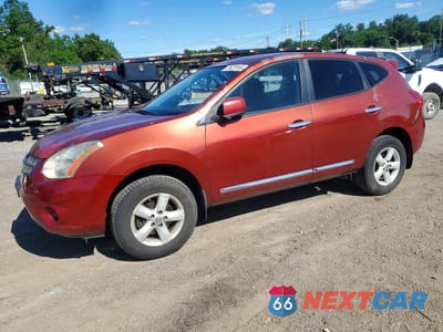 2013 NISSAN ROGUE S JN8AS5MV5DW645705 - główne zdjęcie licytacji z USA - miniatura