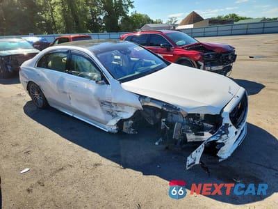 Czwarte zdjęcie samochodu z boku: 2025 MERCEDES-BENZ S 580 4MATIC VIN:W1K6G7GB6SA330072 - miniatura