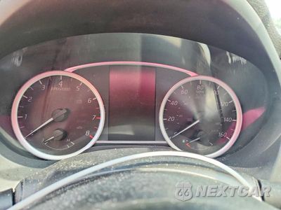 Zdjęcie 9 z 12 samochodu: 2017 NISSAN SENTRA S VIN:3N1AB7AP0HY378455 - miniatura