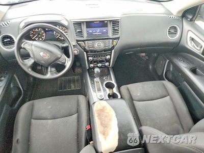 Zdjęcie 8 z 13 samochodu: 2020 NISSAN PATHFINDER SV VIN:5N1DR2BM7LC580297 - miniatura