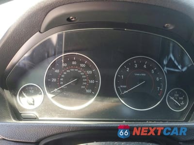 Zdjęcie 9 z 12 samochodu: 2016 BMW 340 I VIN:WBA8B3G56GNT92766 - miniatura