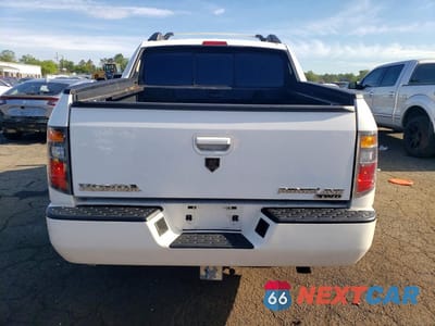 Zdjęcie 6 z 12 samochodu: 2006 HONDA RIDGELINE RTL VIN:2HJYK165X6H515769 - miniatura