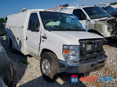 2018 FORD ECONOLINE E350 SUPER DUTY CUTAWAY VAN 1FDWE3F6XJDC38405 - główne zdjęcie licytacji z USA - miniatura