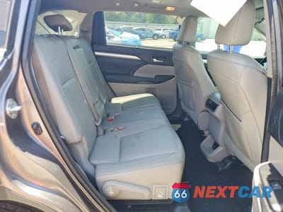 Zdjęcie 10 z 12 samochodu: 2015 TOYOTA HIGHLANDER XLE VIN:5TDKKRFH3FS065063 - miniatura