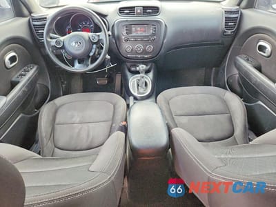 Zdjęcie 8 z 12 samochodu: 2015 KIA SOUL BASE VIN:KNDJN2A29F7808879 - miniatura