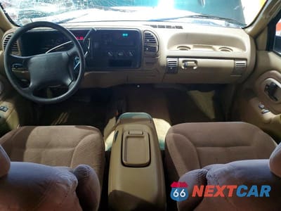 Zdjęcie 8 z 12 samochodu: 1995 GMC SIERRA K2500 VIN:2GTFK29K1S1579575 - miniatura