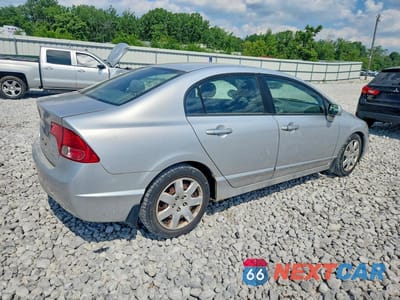 Trzecie zdjęcie samochodu z tyłu: 2007 HONDA CIVIC LX VIN:1HGFA15547L113073 - miniatura