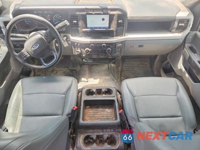 Zdjęcie 8 z 12 samochodu: 2023 FORD F250 SUPER DUTY VIN:1FT8W2BM4PEC58323 - miniatura