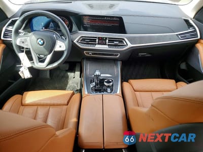 Zdjęcie 8 z 13 samochodu: 2022 BMW X7 XDRIVE40I VIN:5UXCW2C0XN9K89411 - miniatura
