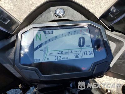 Zdjęcie 7 z 9 samochodu: 2025 KAWASAKI ZX1002 L VIN:JKBZXVL15SA018436 - miniatura
