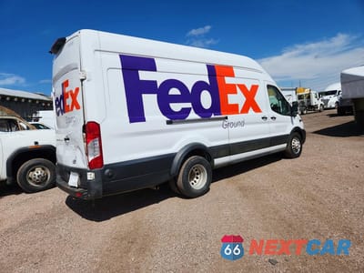 Trzecie zdjęcie samochodu z tyłu: 2022 FORD TRANSIT T- - DELIVERY VAN VIN:1FTRU8UG1NKA66747 - miniatura